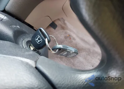 2005 Honda Civic Lx from USA, damaged, VIN 1HGES16555L004965